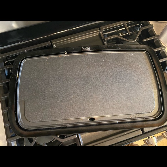Dash Everyday Nonstick Griddle - Picture 2 of 4